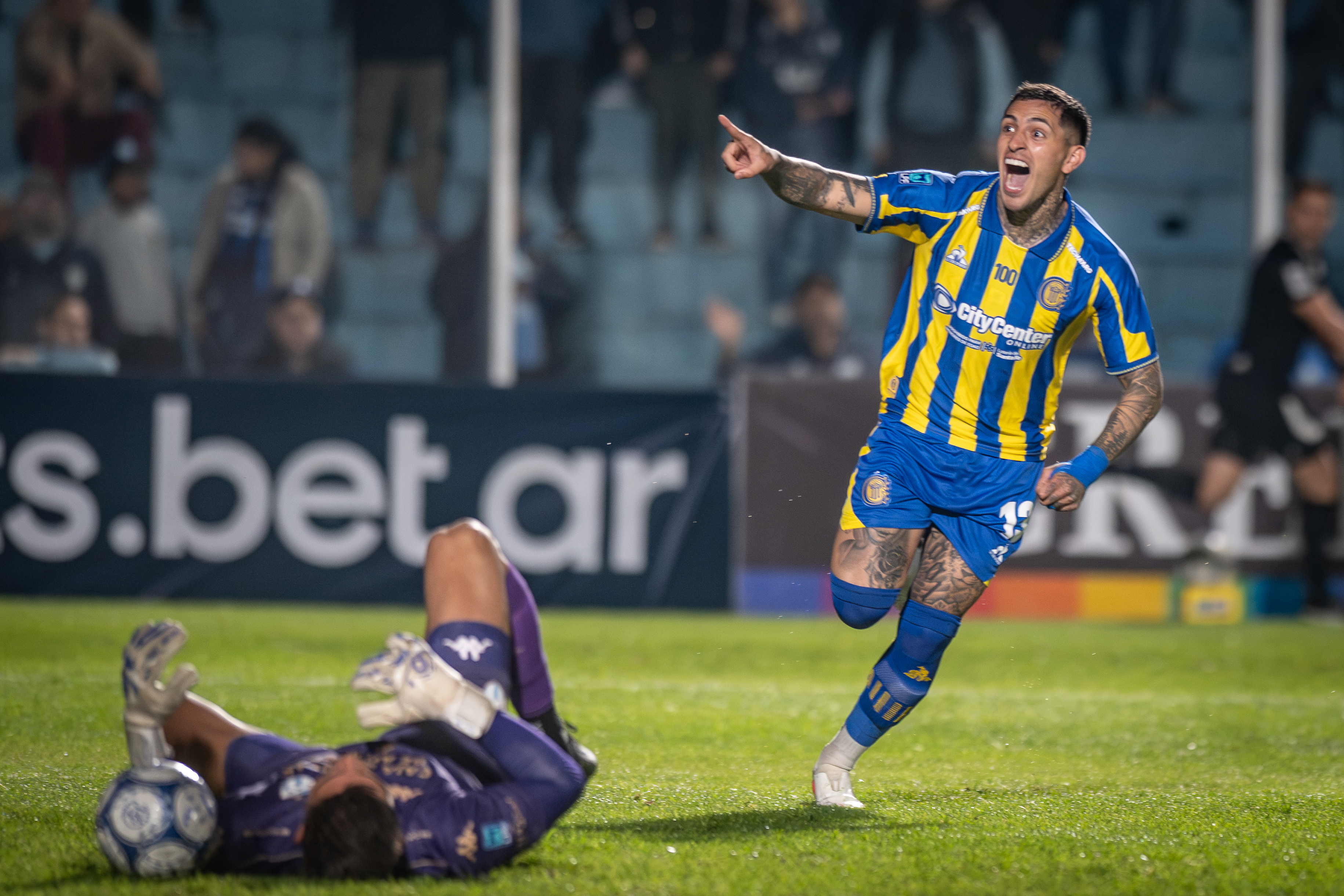 Foto de la nota: Rosario Central venció 3-2 a Atlético Tucumán