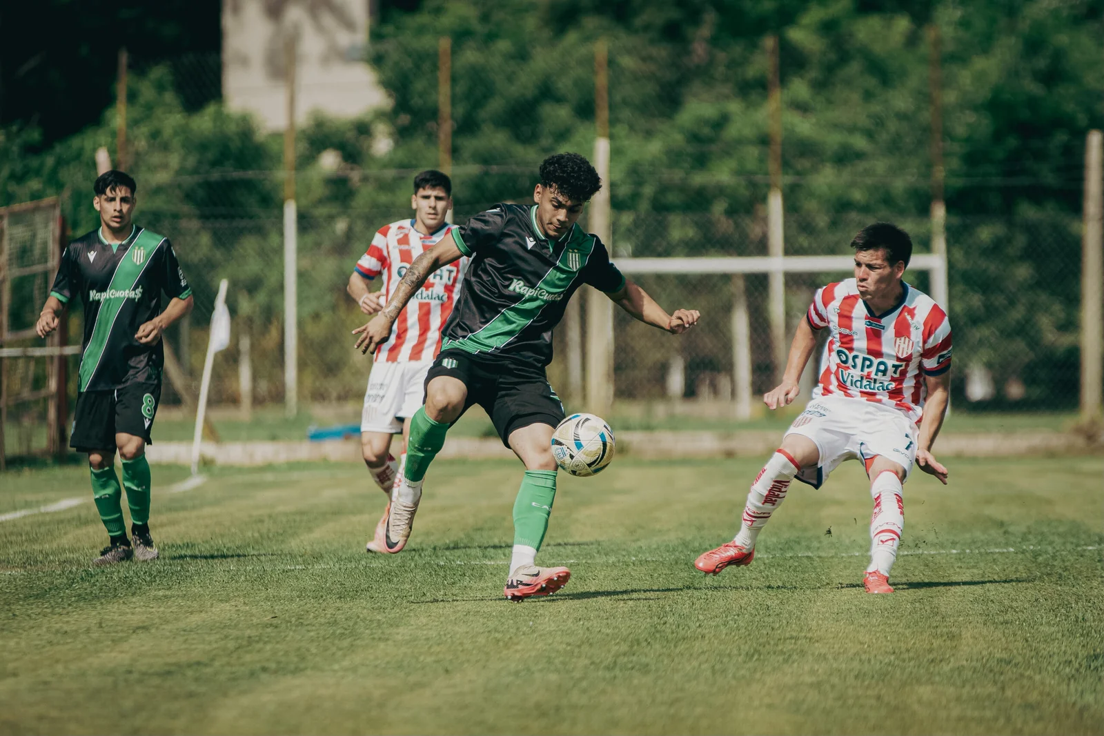 Foto de la nota: La Reserva de Banfield perdió 5-0 ante Unión en la fecha 12