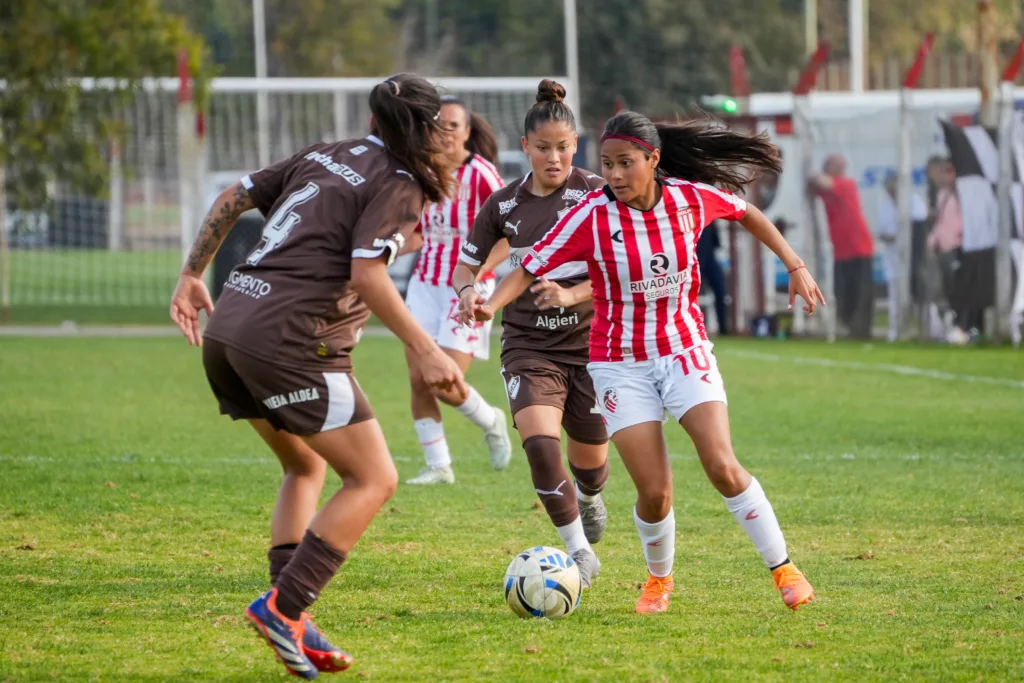 Foto de la nota: Estudiantes venció 1-0 a Platense y cerró la fase regular del torneo