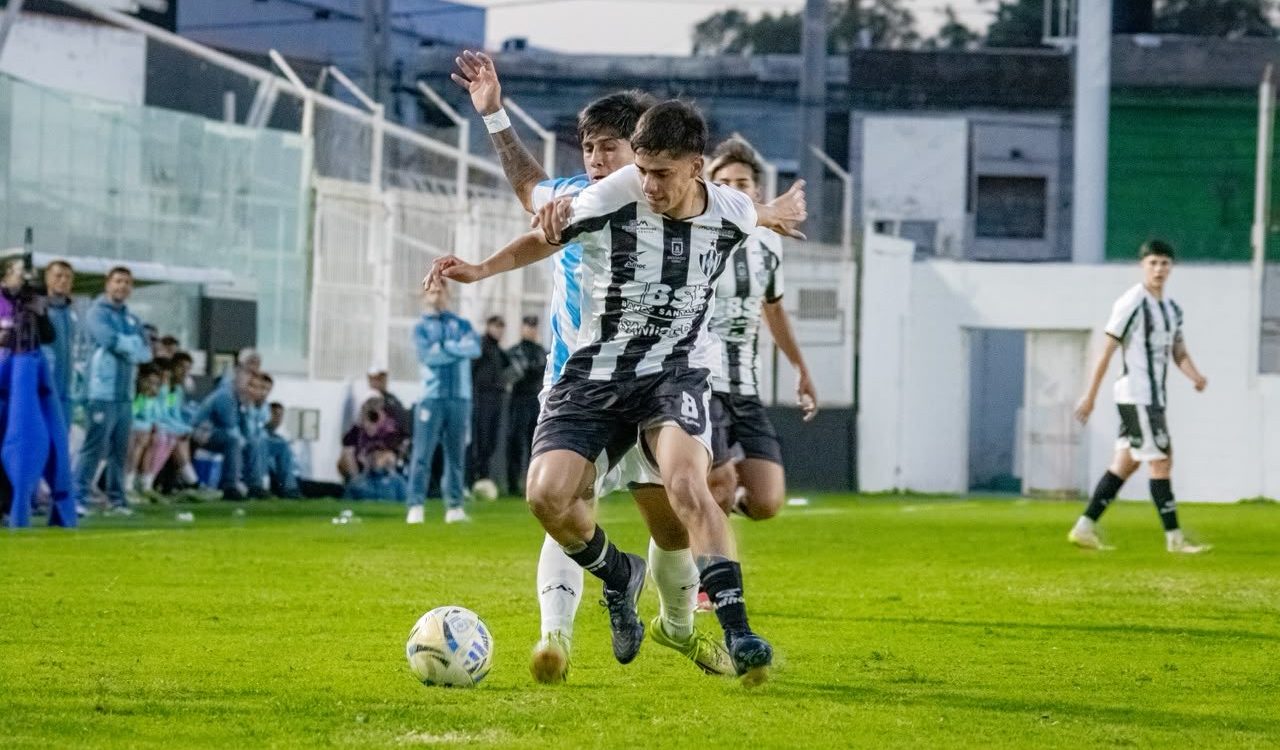 Foto de la nota: Reserva de Central Córdoba pierde 1-0 ante Atlético Tucumán