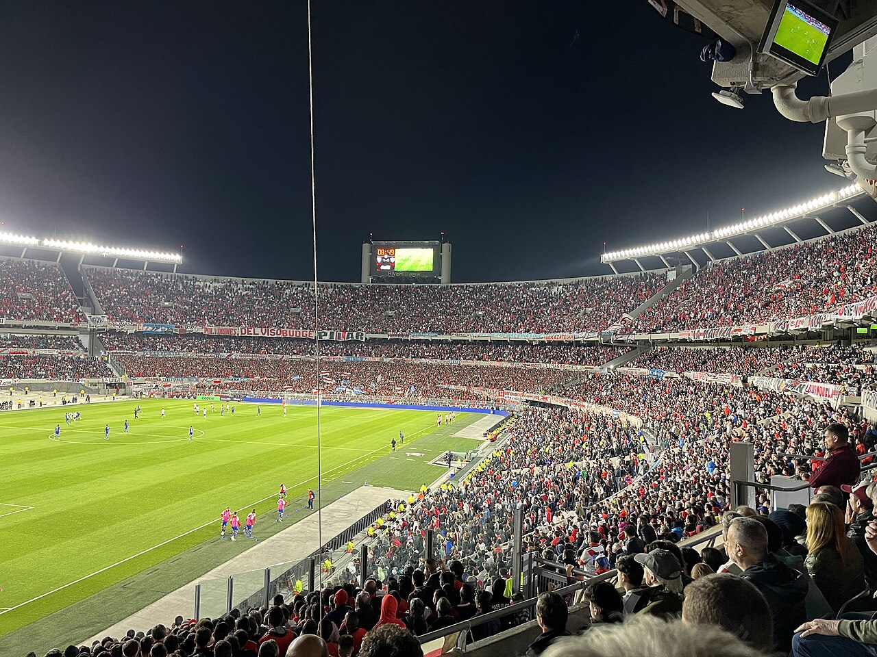 River Plate ante Unión de Santa Fe, 2023 · Foto de archivo · Wikimedia Commons · Foto: Vincenzo.togni · CC BY 4.0 River Plate ante Unión de Santa Fe, 2023 · Foto de archivo · Wikimedia Commons